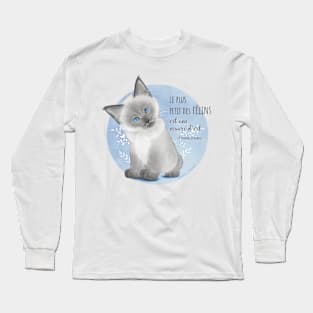 "The smallest of felines is a work of art" Leonardo da Vinci quote illustration Long Sleeve T-Shirt